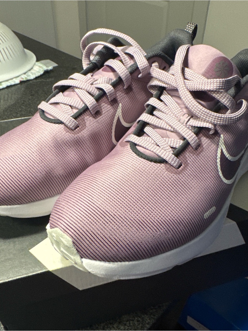 Nike Women’s Athletic Sneakers - Light Lavender/Pink